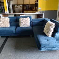 Beautiful Living Room ‼️ Sectional 2 Pieces 