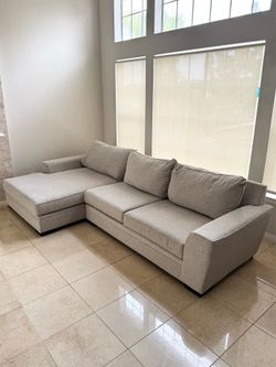 Living Spaces Delano Sectional Sofa