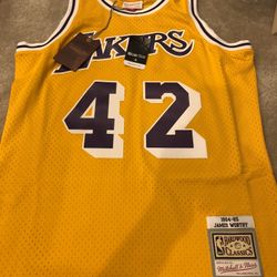 James Worthy Los Angeles Lakers Great Signed And Autographed Jersey 