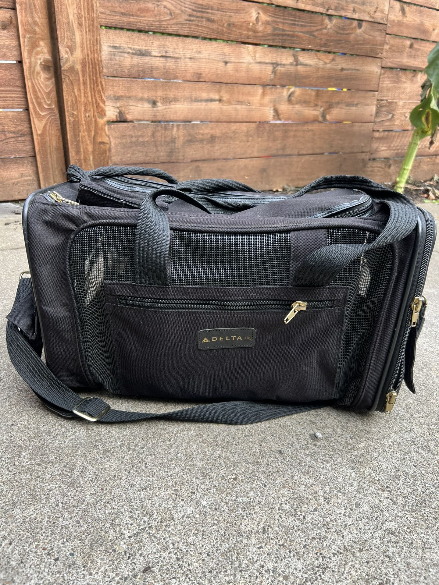 Travel Pet Carrier - Airline Approved!