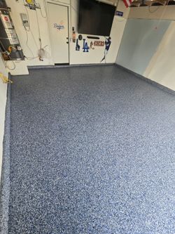 Epoxy flakes