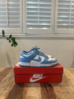 Nike UNC Dunks