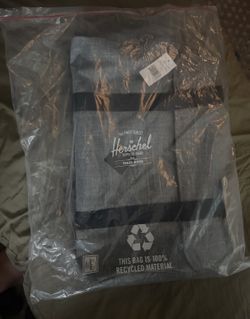 Herschel Heritage Duffle Bag - Raven Crosshatch Grey - New with Tag