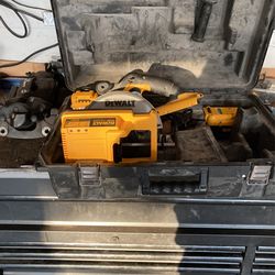 36 Volt DaWalt Circular Saw