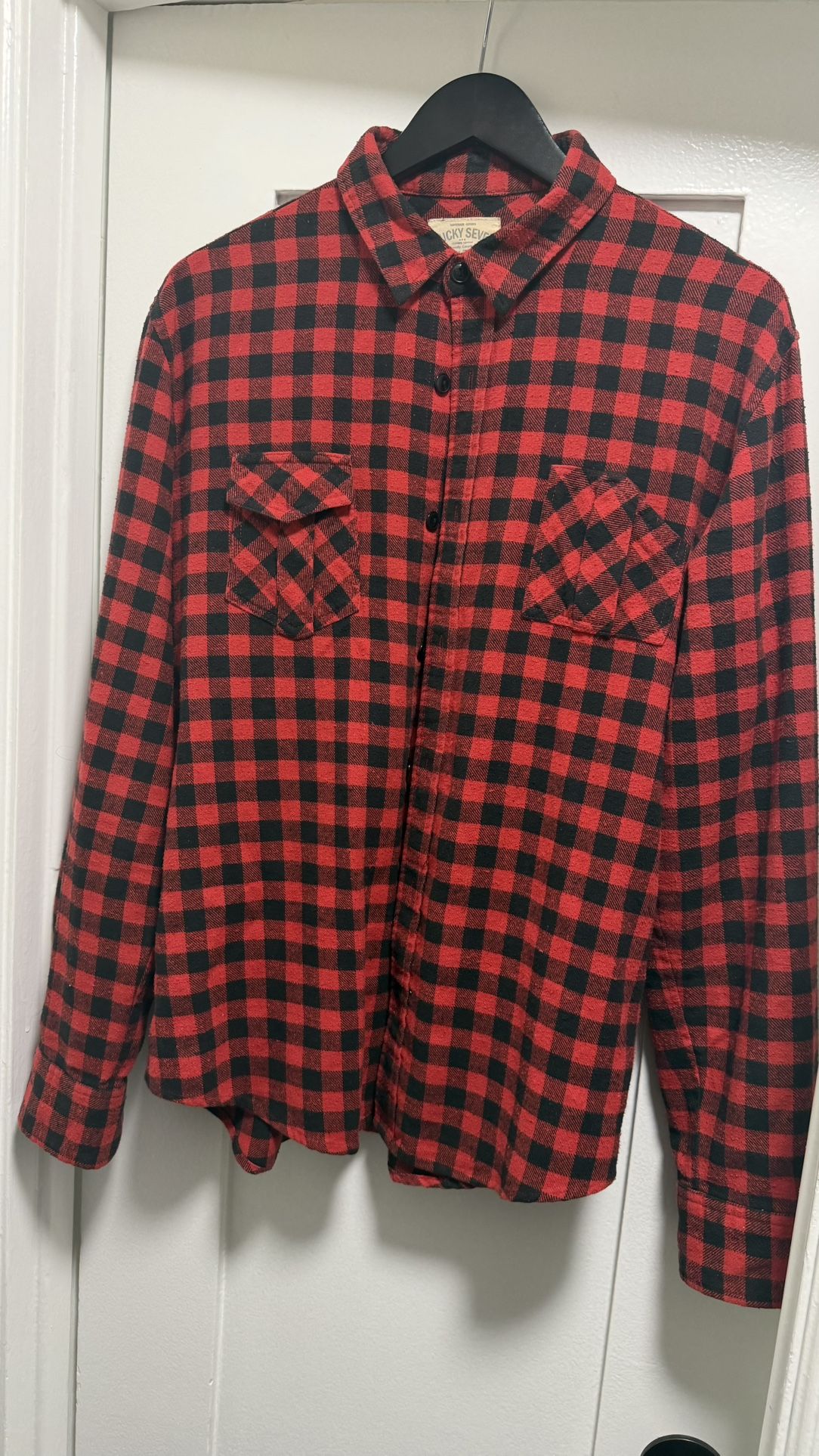 Men’s Lucky Seven large red/black button down shirt
