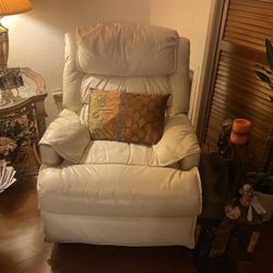 White Leather Lazy Boy Furniture 