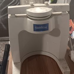 commercial fruit / veggie  corer/ clunker. 