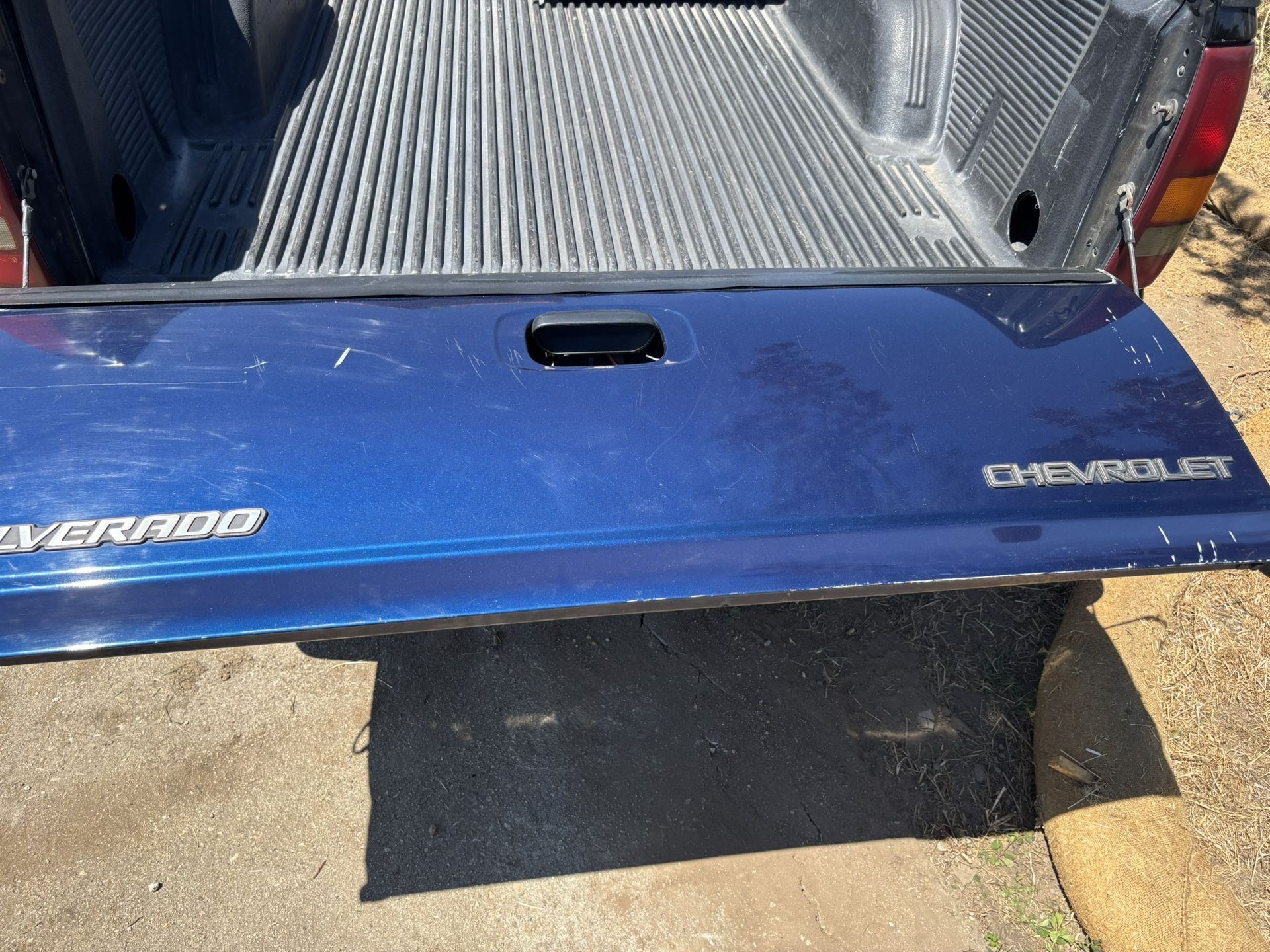 Tail Gates