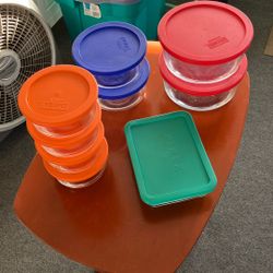 Pyrex Bowls With Lids