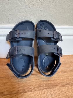 Toddler shoes