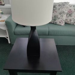 Black End Table And Lamp