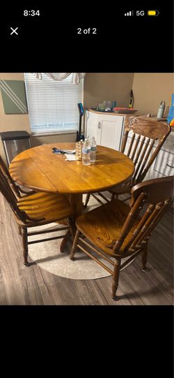 Folding leaf Table