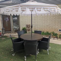 Outdoor Round Table With 5 Brand New Chairs ( Umbrella Included)