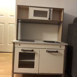 IKEA Kids Wooden Kitchen