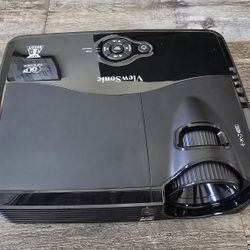 ViewSonic PJD5123 Projector Like New