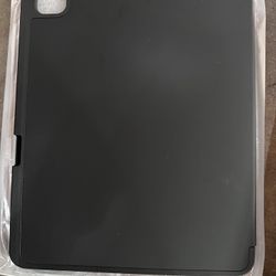 iPad Pro 13in Case