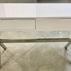 Modern Mirrored White Makeup Vanity