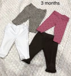 Pants lil girl 3 months