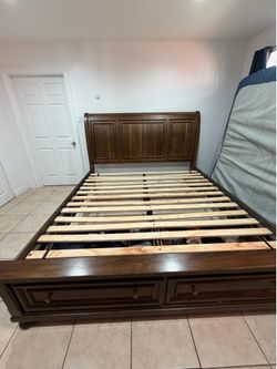 Bed frame king size with storage