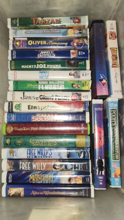 VHS TAPES (MAINLY DISNEY)