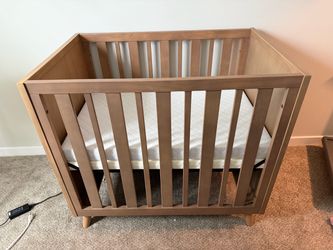 mini crib x2