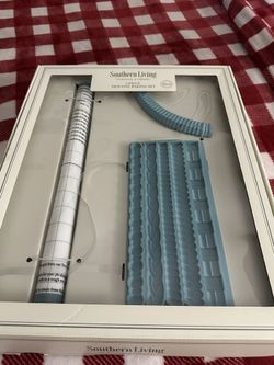 Southern Living 2 Piece Silicone Bake Set Especially For Pies