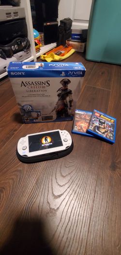 Cleanest PS Vita Assassins Creed Bundle