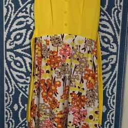 Vintage Dress. Polyester. No Size But I Am 5/8 and Thin And It Goes To My Ankles. 