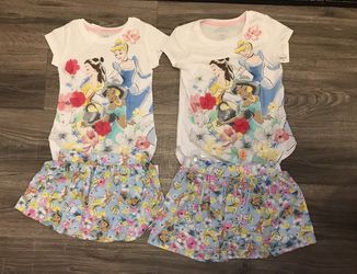 Disney Princess Outfits (brand new) - sizes 4/5 and 6/6X