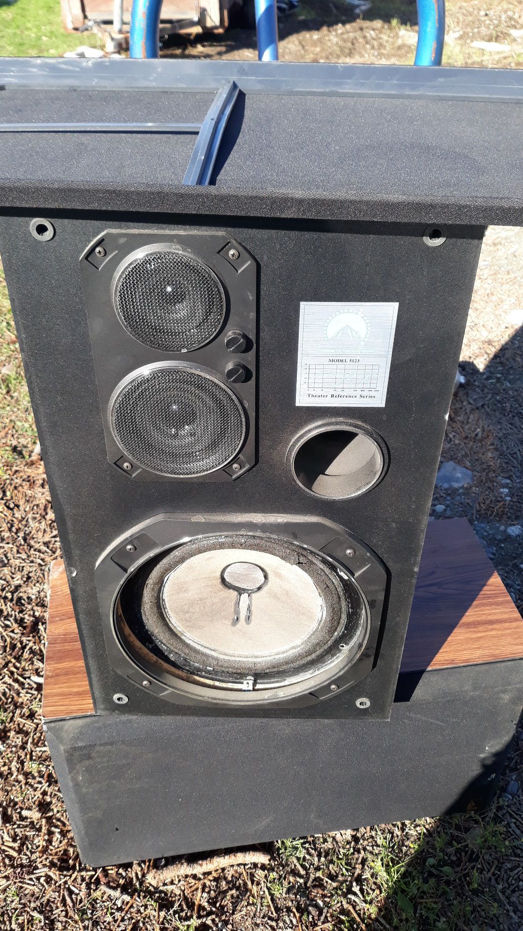 Set of parmont communications company speakers