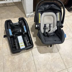 Graco Snugride 35 Lite Infant Car seat 