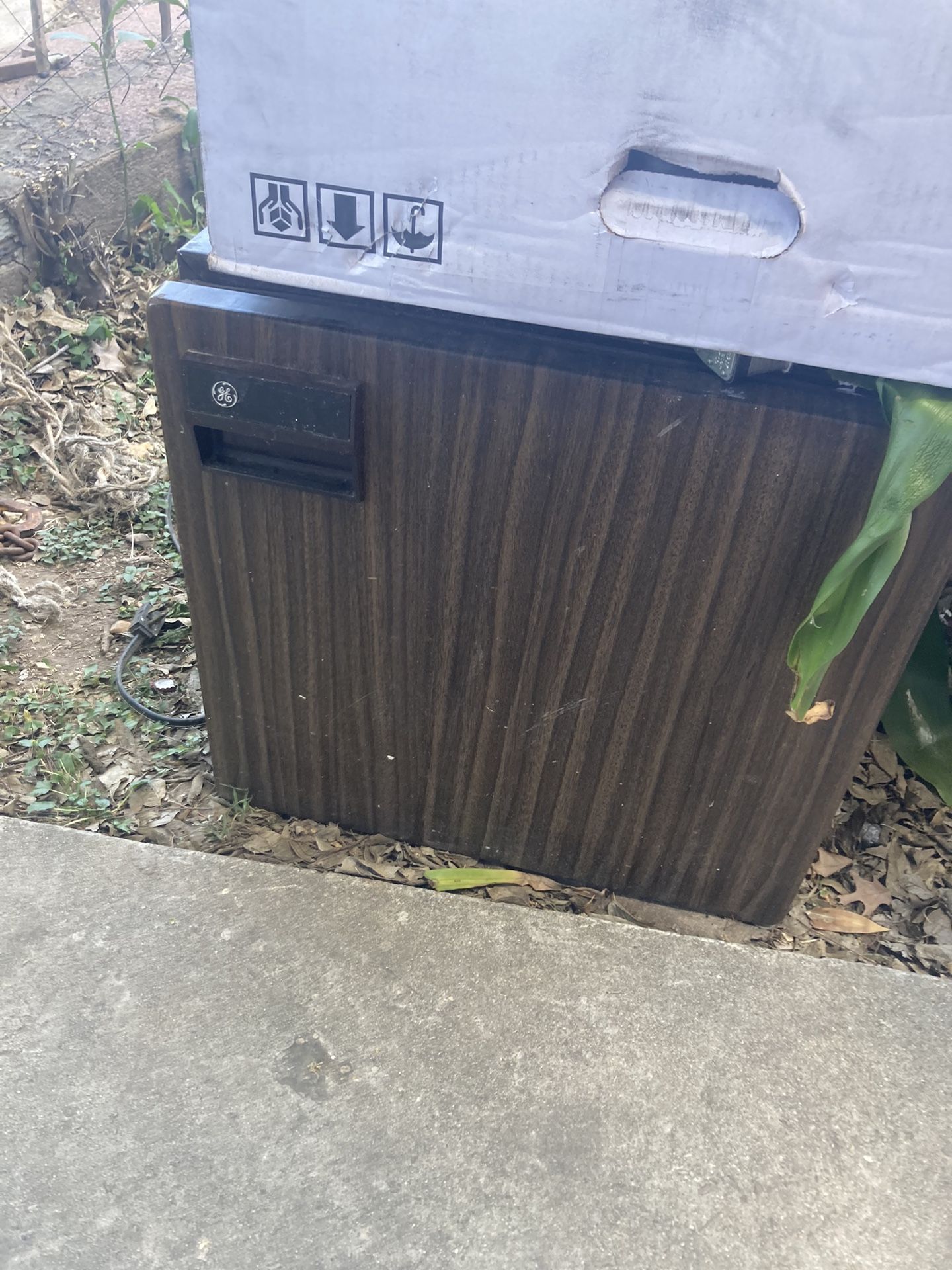 Mini Fridge