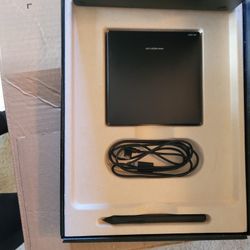 Wacomb Tablet