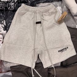 Size XL Essential Shorts Light Oatmeal (price Negotiable)