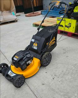 Dewalt 21" 163cc 3-in-1 Gas Self Propelled Walk Behind Lawn Mower