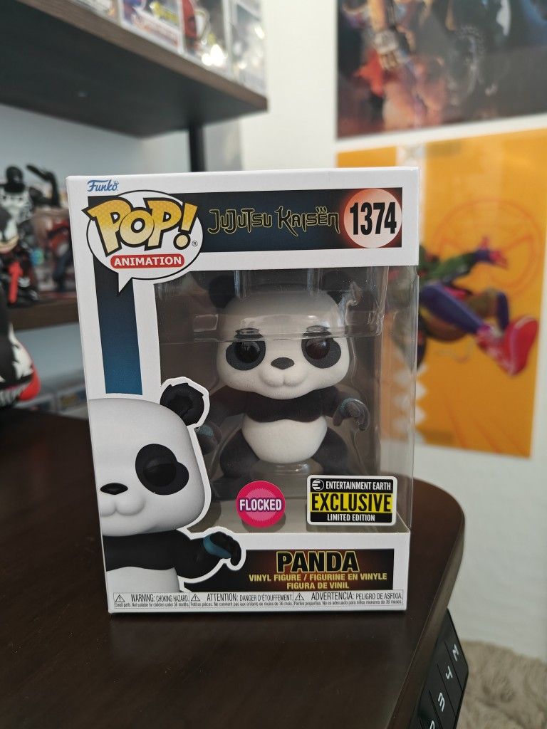 Panda Jujutsu Kaisen #1374 Flocked EE *MINT* Condition + Protector