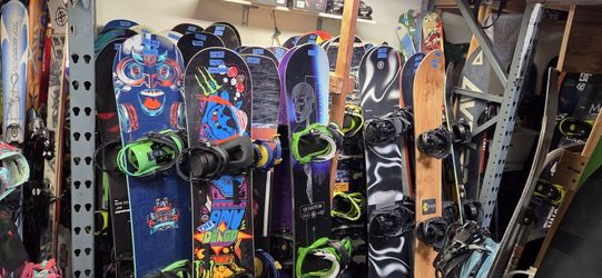 Snowboard With Bindings 