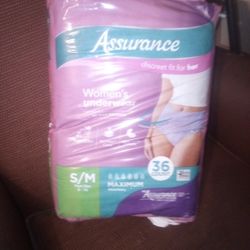 Wamens Underw Wear Diapers I Got All Together 4brand New Of These 