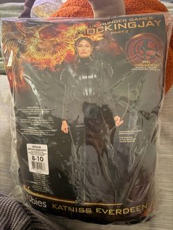 The hunger games, mocking J Katniss, Everdeen The hunger games, mocking J Katniss, Everdeen