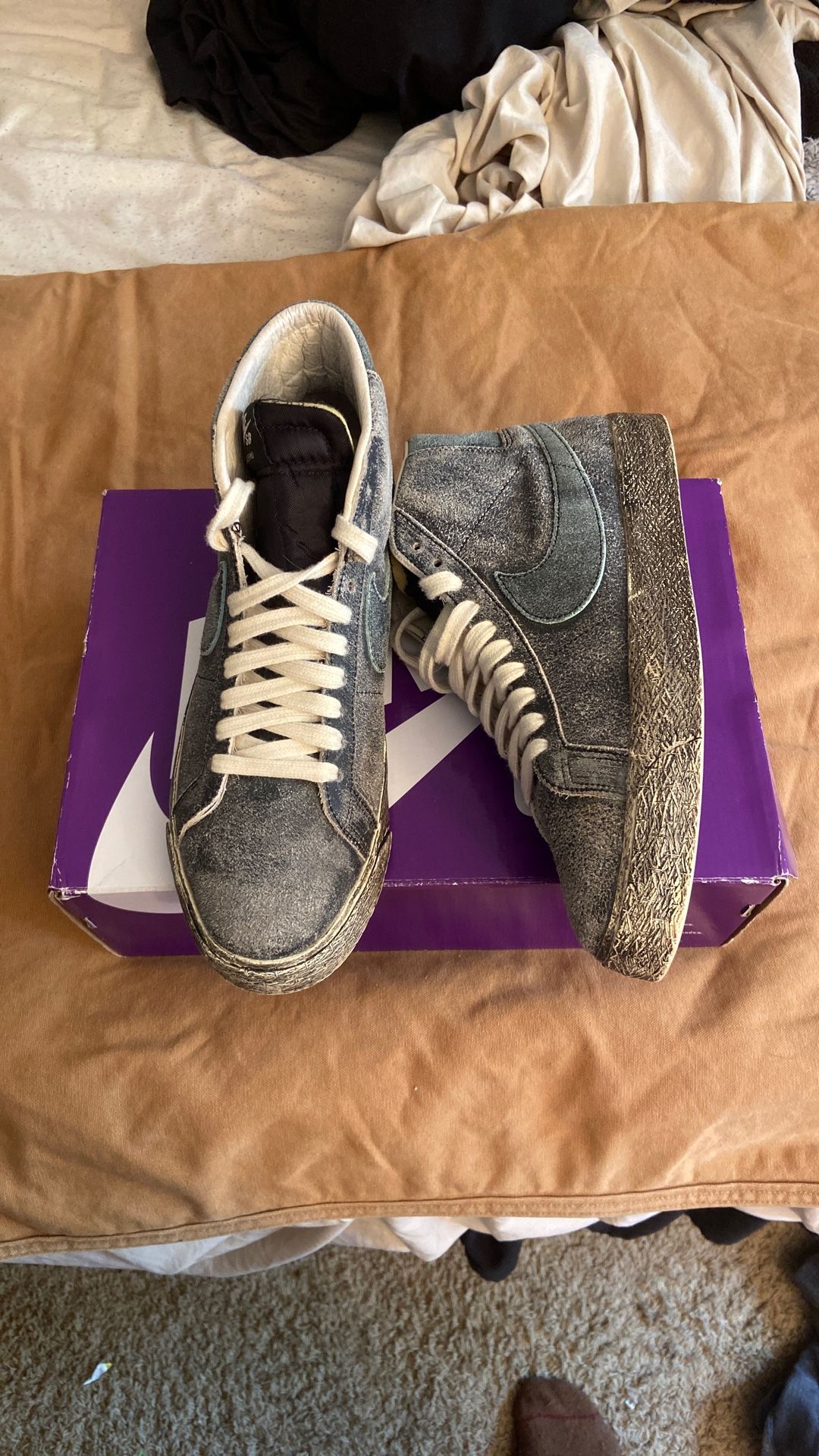 Nike SB Blazer Size 9.5