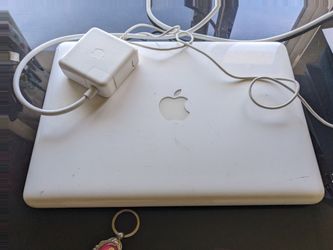Apple MacBook older version