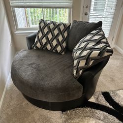 Swivel Couch