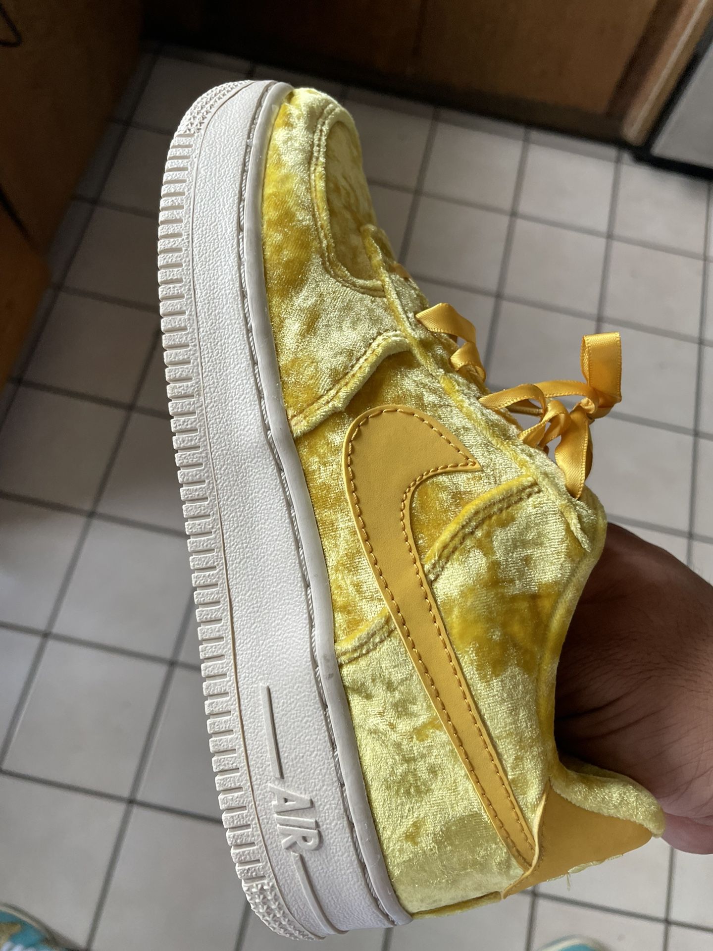 Af1 Size 4y No Star Loss Or Heel Drag 5.5 Women