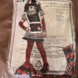 Costume