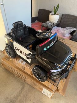12V Kids Ride On Car Licensed RAM 3500 Electric Vehicle with Remote Control, Black