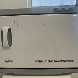 Hot Towel Cabinet 