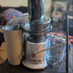Breville Juicer