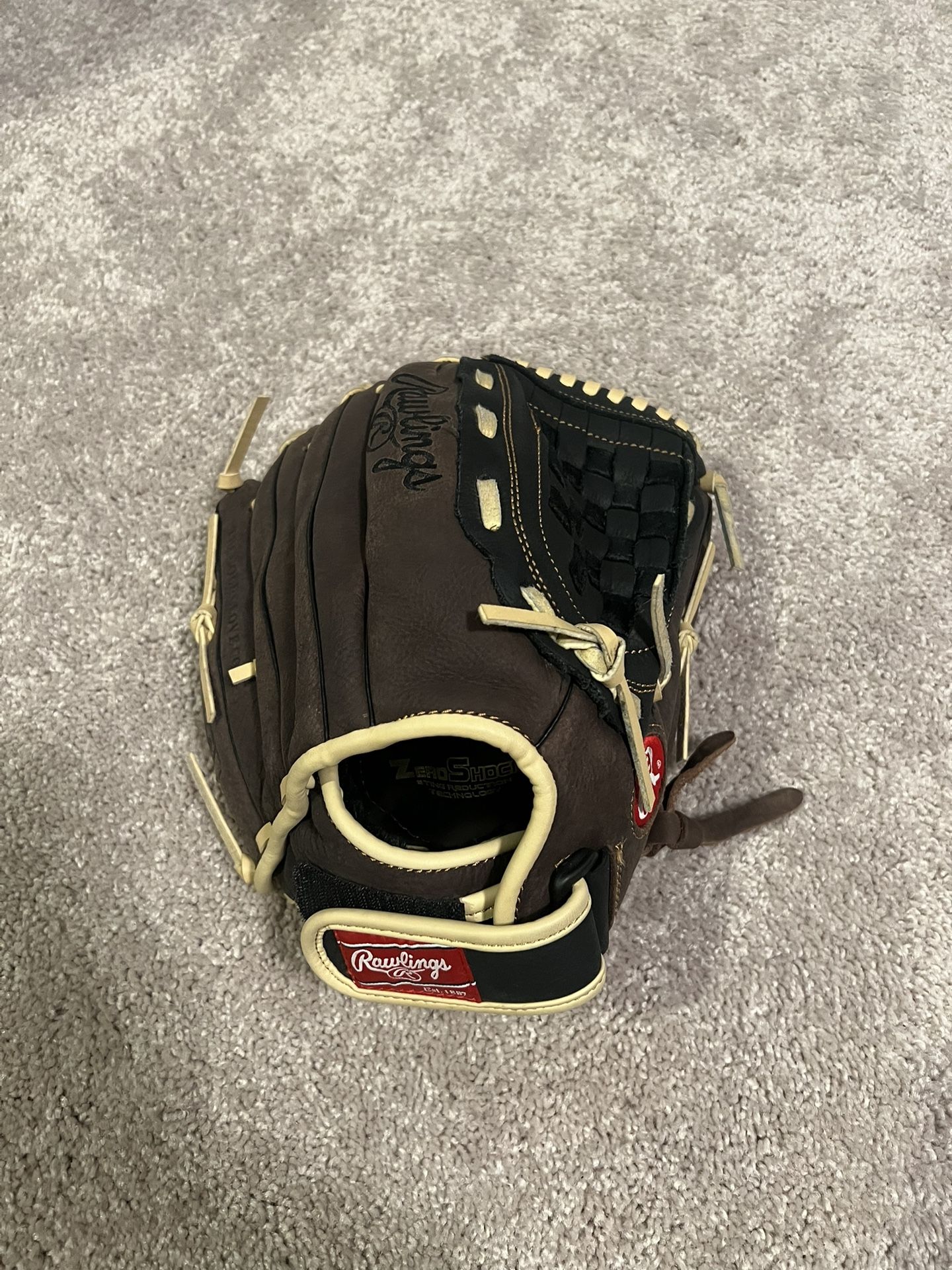 Rawlings glove