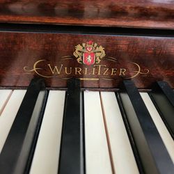 Piano - Wurlitzer