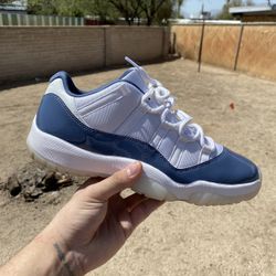 RETRO 11 Low Undiff Size 12